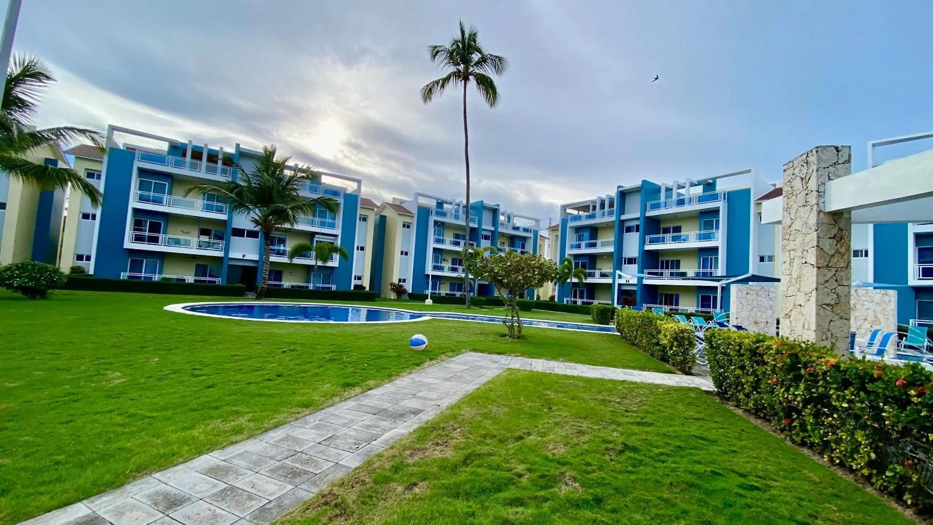 شقة Radiant Realm Residence Free Parking Bbq Central Los Corales بونتا كانا