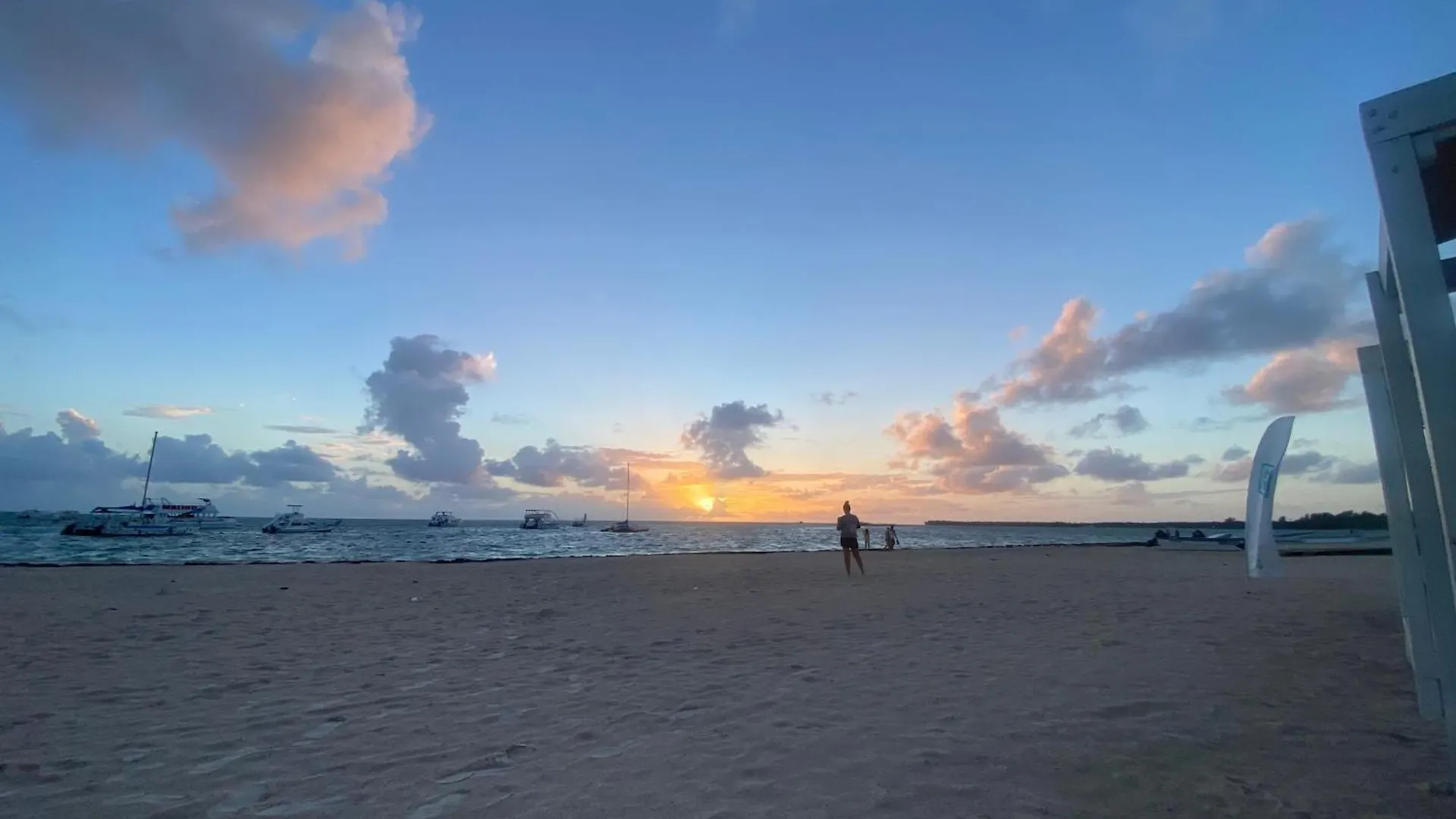 Radiant Realm Residence Free Parking Bbq Central Los Corales بونتا كانا 0*,  جمهورية الدومينيكان